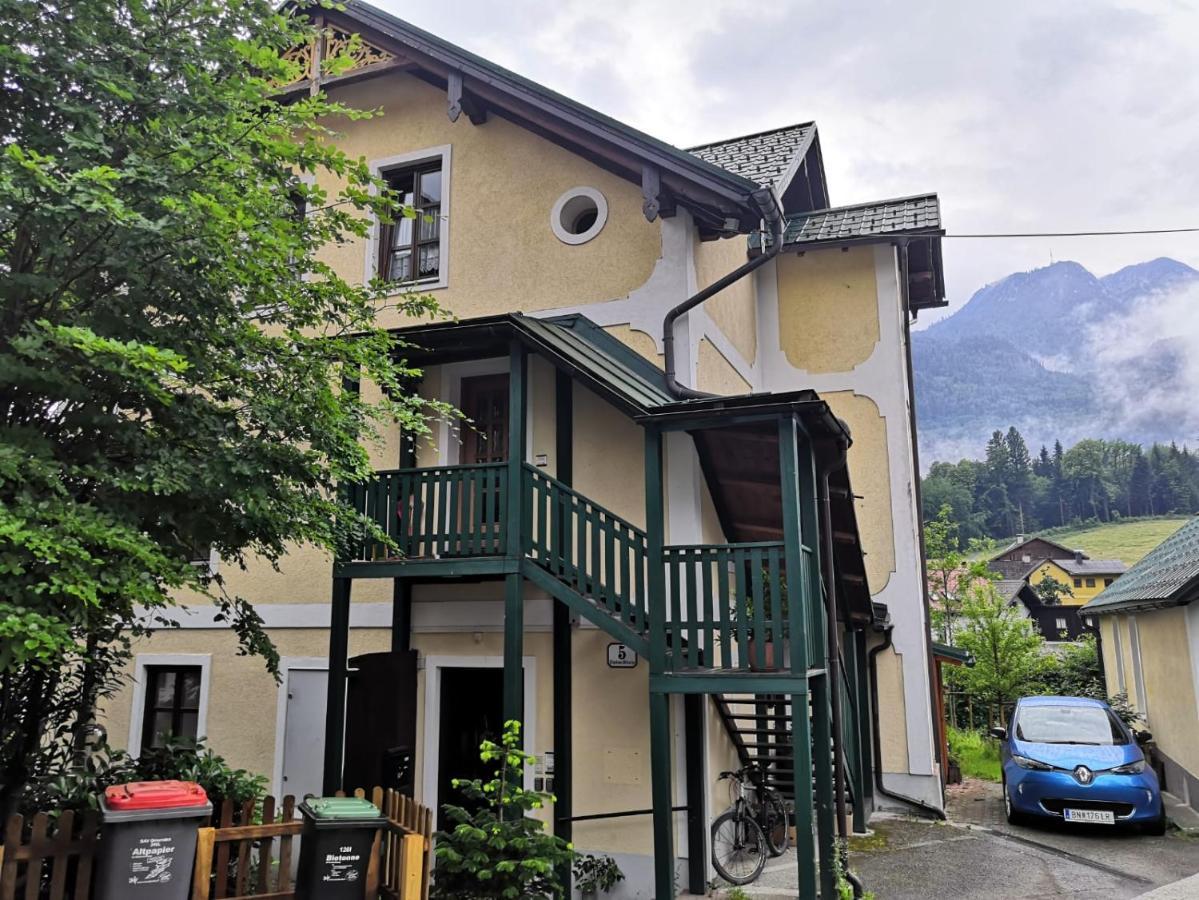 Apartment Ferienappartment Zum Grünen Hirsch *
